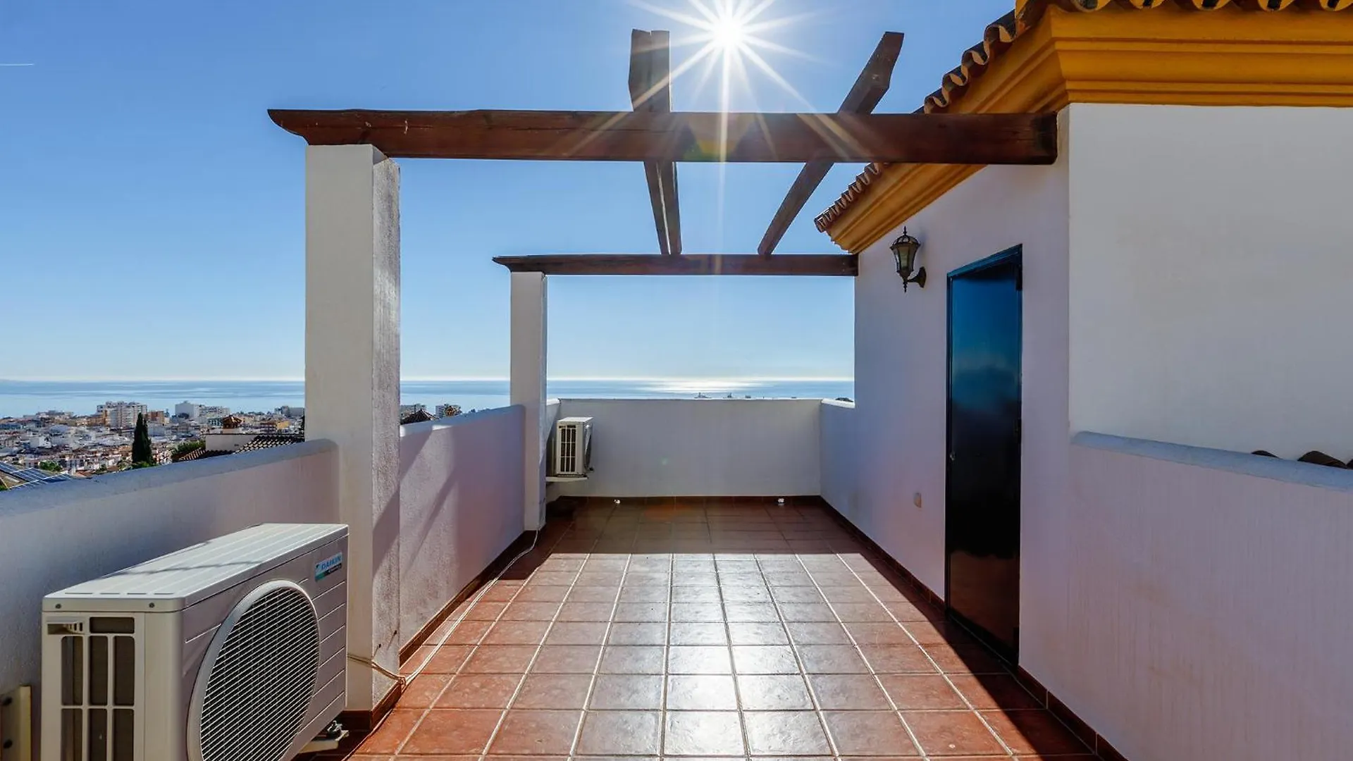 A&N Moriles, Torre Del Mar Vila Espanha