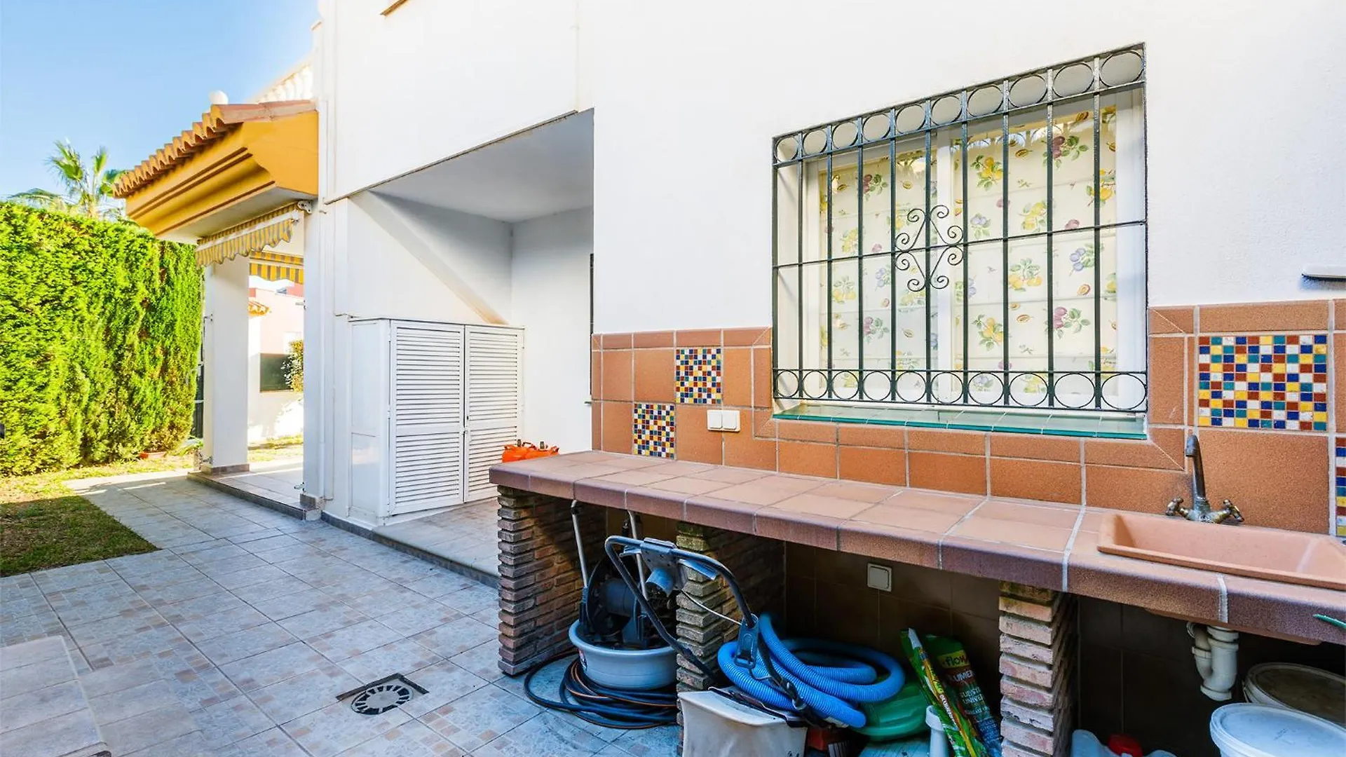 A&N Moriles, Torre Del Mar Vila