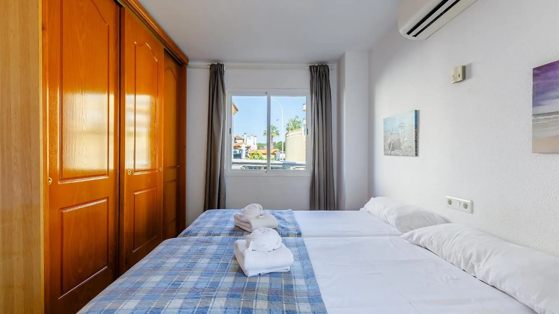 A&N Moriles, Torre Del Mar Villa 0*,  Spain